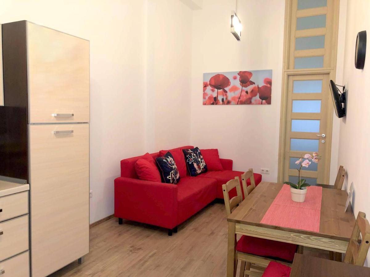 Basilica Apartment *